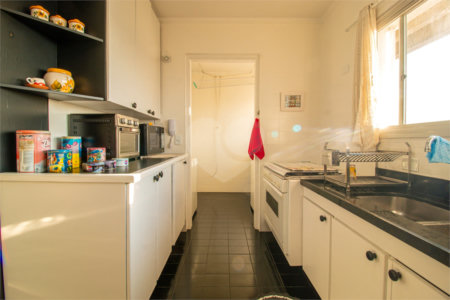 Apartamento à venda com 3 quartos, sendo 1 suíte, em Alto da Boa Vista, São Paulo, SP