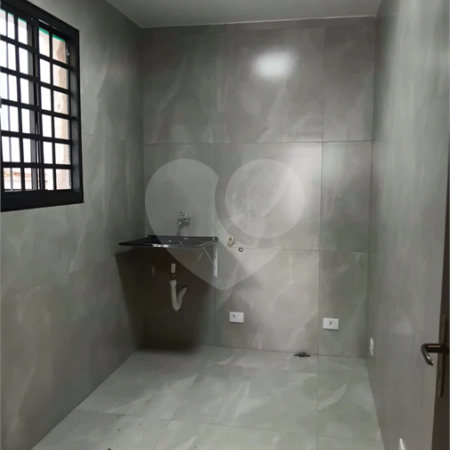 Sobrado para alugar com 2 quartos, sendo 1 suíte, no Centro, São Roque, SP