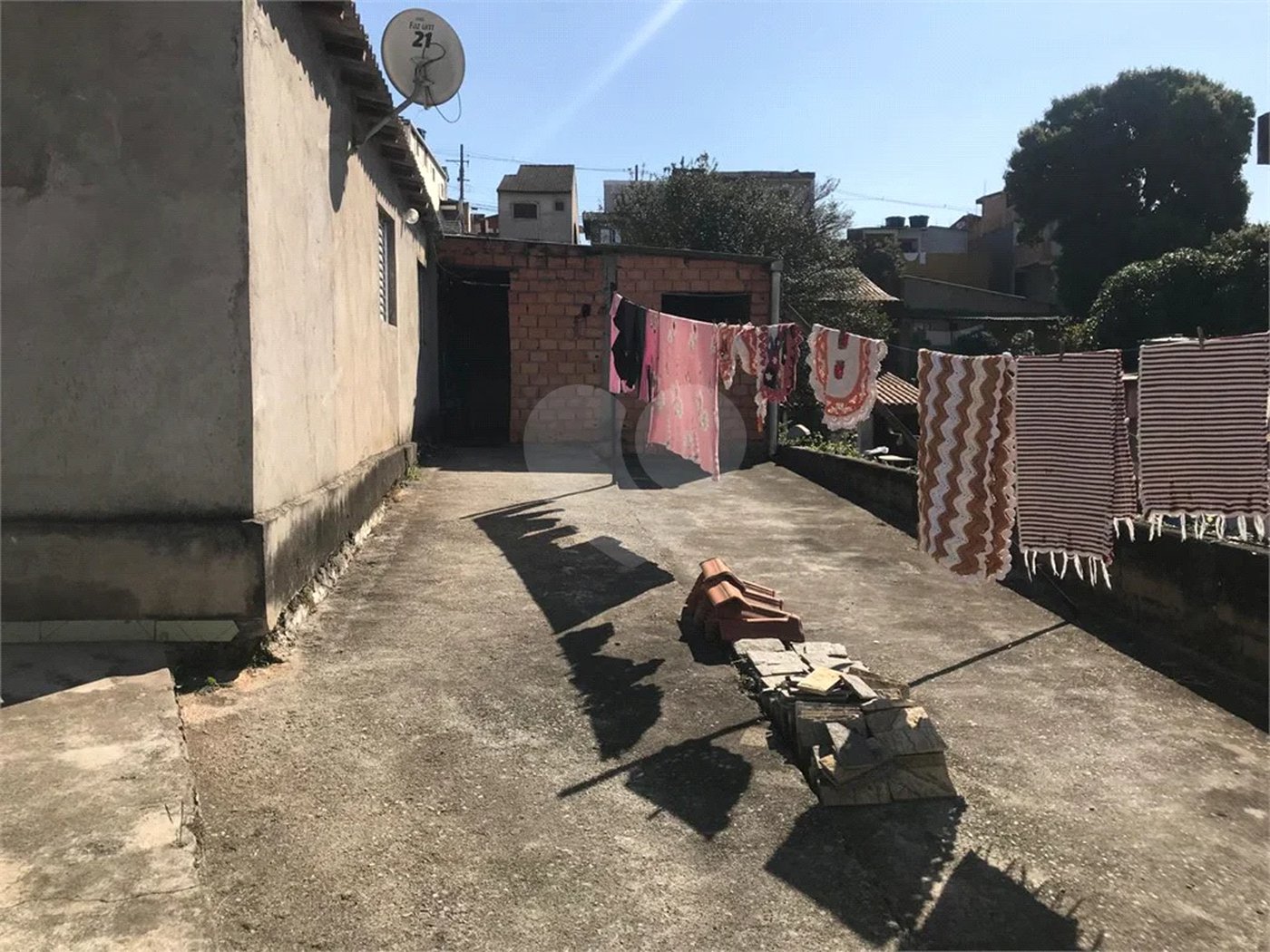 Terreno à venda com 2 quartos em Vila Martins, Carapicuíba, SP