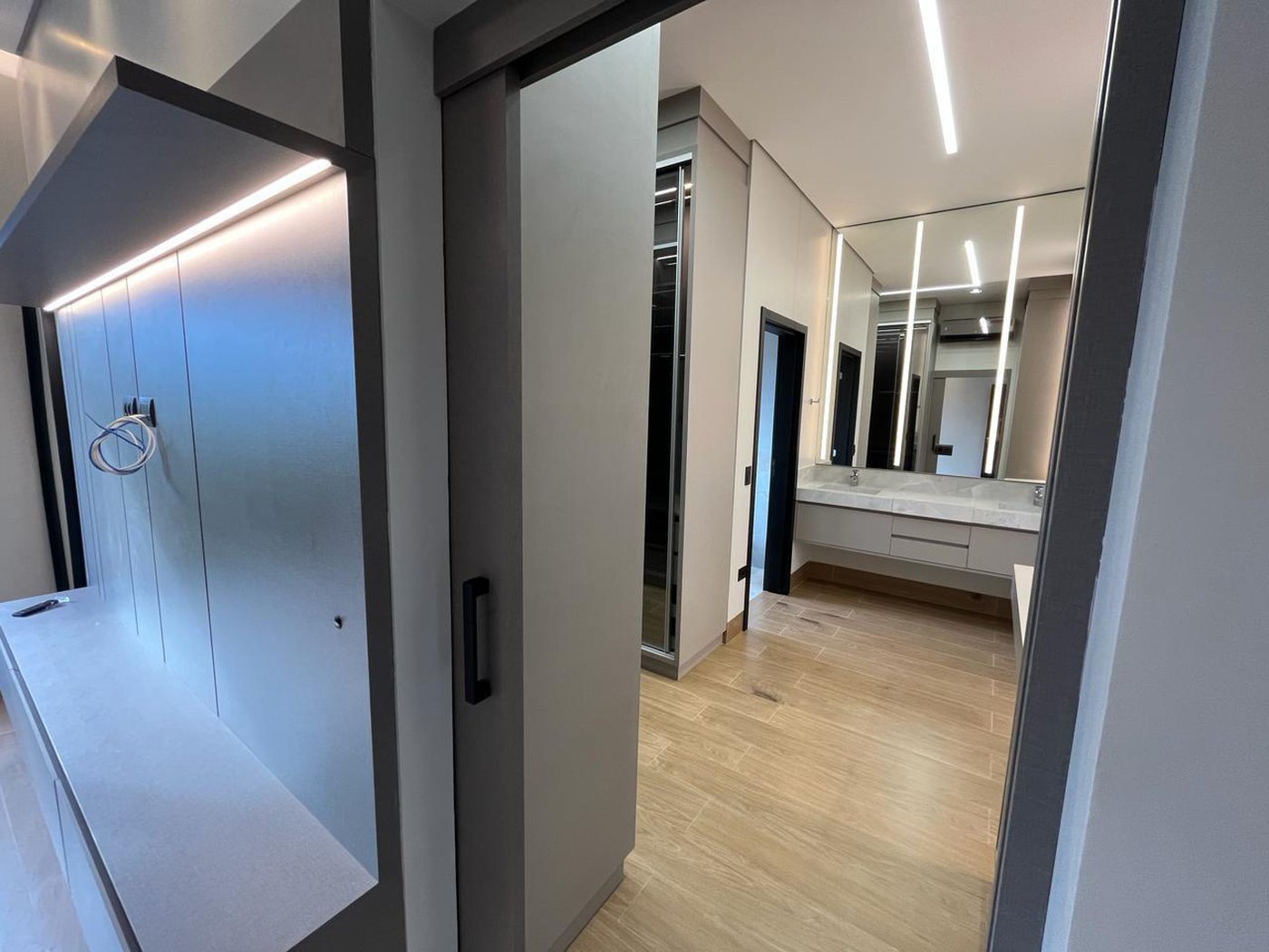 Casa à venda com 3 suítes em Damha III, Presidente Prudente, SP
