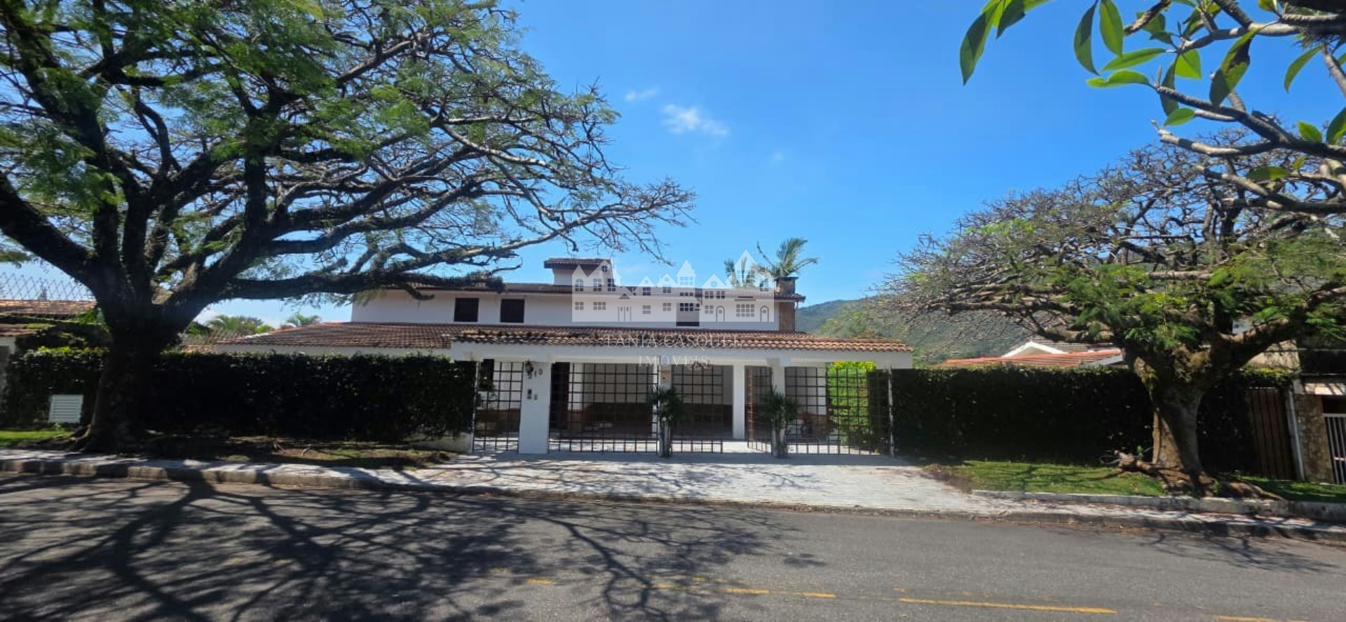 Casa, 5 quartos, 630 m² - Foto 2