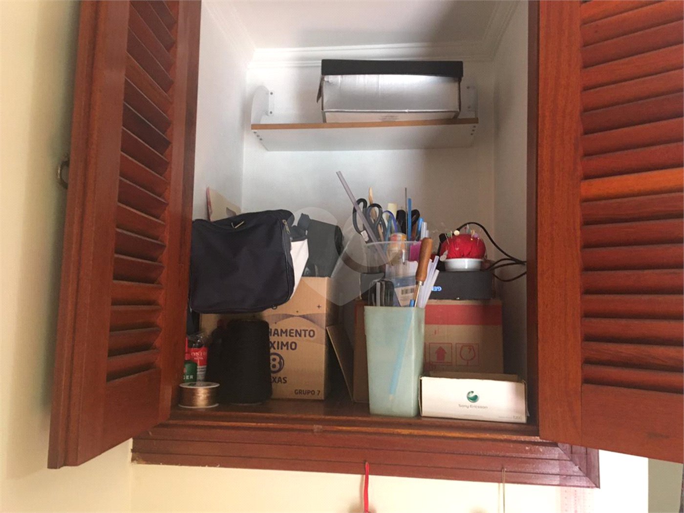 Casa à venda com 3 quartos, sendo 1 suíte, no condomínio Morada de Itapuã, São Paulo - SP