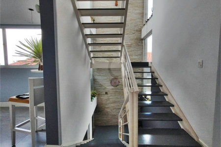 Casa à venda com 3 quartos, sendo 2 suítes, em Vila Gustavo, São Paulo, SP