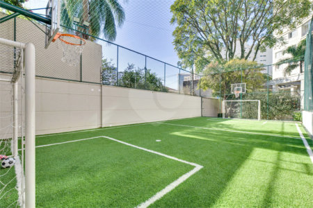 Apartamento à venda com 3 quartos, sendo 1 suíte, em Santo Amaro, São Paulo, SP