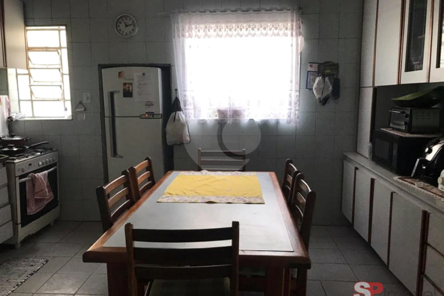 Sobrado à venda com 5 quartos, sendo 1 suíte, em Santana, São Paulo, SP