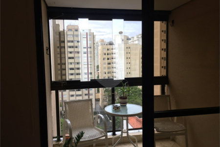 Apartamento à venda com 2 quartos, sendo 1 suíte, em Vila Pompéia, São Paulo, SP