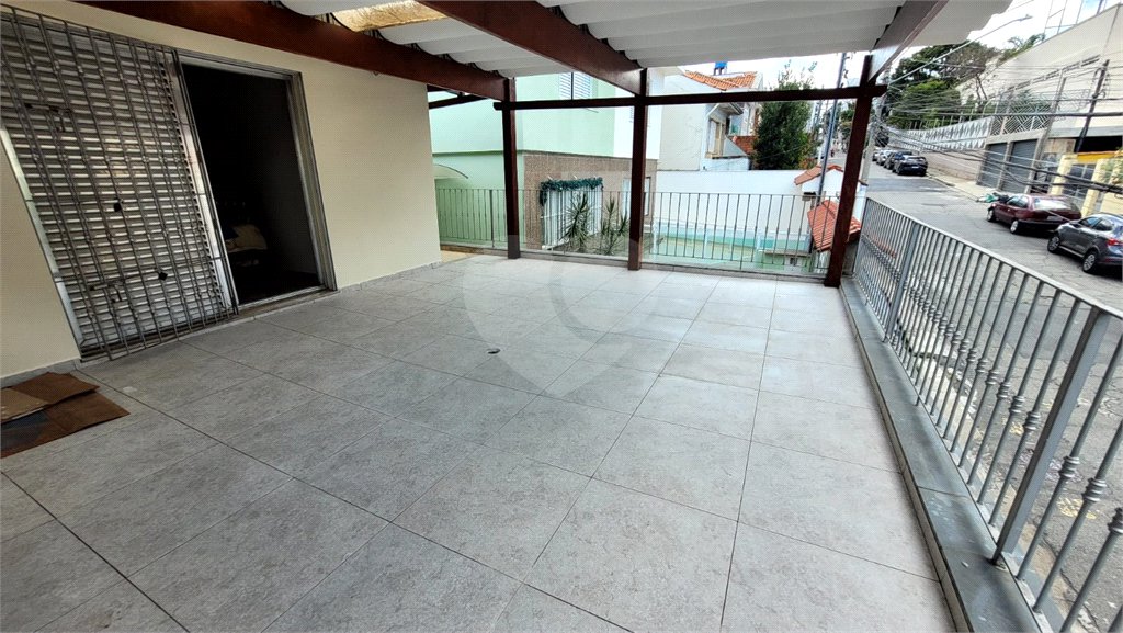 Sobrado à venda com 3 quartos, sendo 1 suíte, em Vila Gustavo, São Paulo, SP