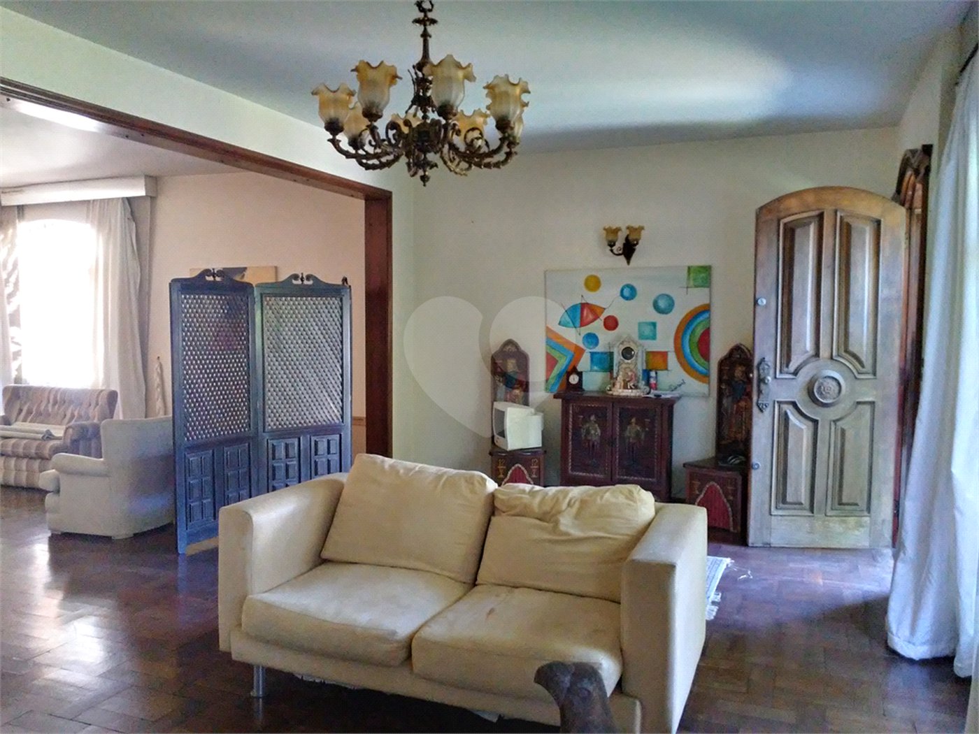 Casa à venda com 5 quartos, sendo 2 suítes, em Tremembé, São Paulo, SP