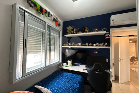 Apartamento à venda com 2 quartos, sendo 1 suíte,  em Jardim Caravelas, São Paulo, SP
