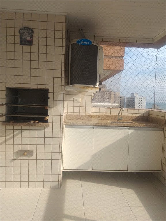Apartamento à venda com 2 suítes em Guilhermina, Praia Grande, SP