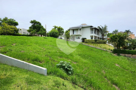 Terreno à venda no condomínio Jardim Primavera, Louveira - SP