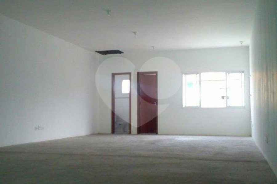 Prédio à venda em Mandaqui, São Paulo, SP