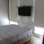Casa à venda com 3 quartos, sendo 2 suítes, no condomínio Residencial Mantova, Indaiatuba - SP