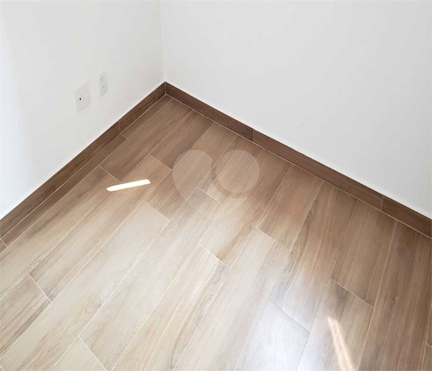 Sobrado à venda com 3 quartos, sendo 1 suíte, em Vila Romero, São Paulo, SP
