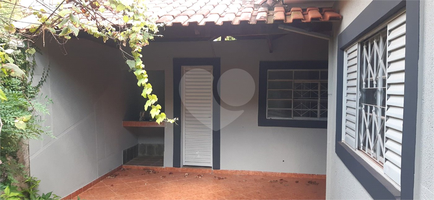 Casa à venda com 4 quartos, sendo 2 suítes, em Cidade Jardim, Araraquara, SP