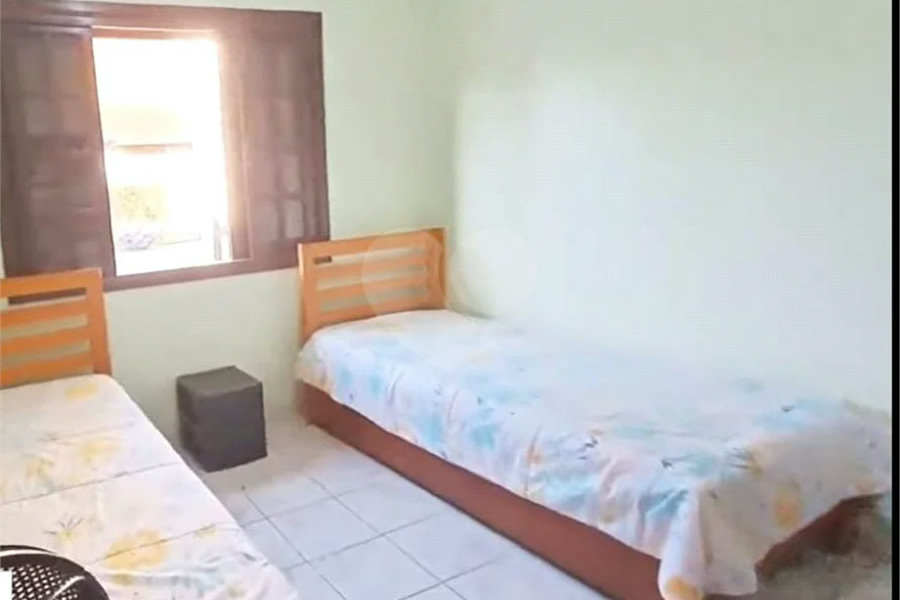 Belíssima casa com 04 dormitórios em Itanhaém