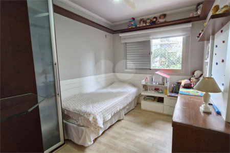 Apartamento à venda com 3 suítes em Brooklin, São Paulo, SP