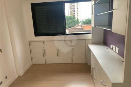 Cobertura à venda com 4 quartos, sendo 3 suítes, em Vila Mariana, São Paulo, SP