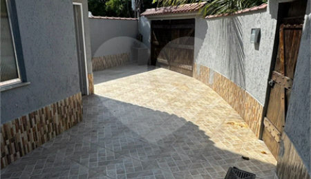 Casa à venda com 3 quartos em Pedra de Guaratiba, Rio de Janeiro, RJ