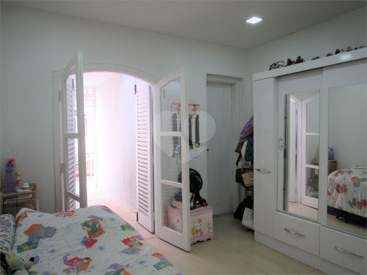 Sobrado à venda com 4 quartos, sendo 2 suítes, em Santo Amaro, São Paulo, SP