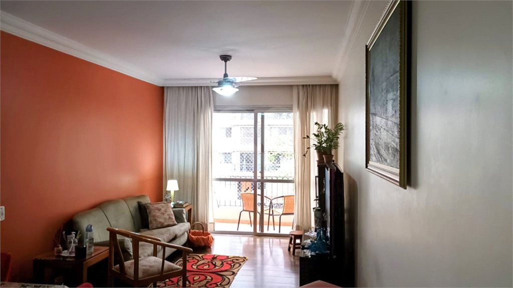 Apartamento à venda com 3 quartos, sendo 1 suíte, em Vila Mariana, São Paulo, SP