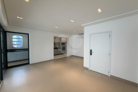 Apartamento à venda com 3 suítes em Chácara Santo Antônio (zona Sul), São Paulo, SP