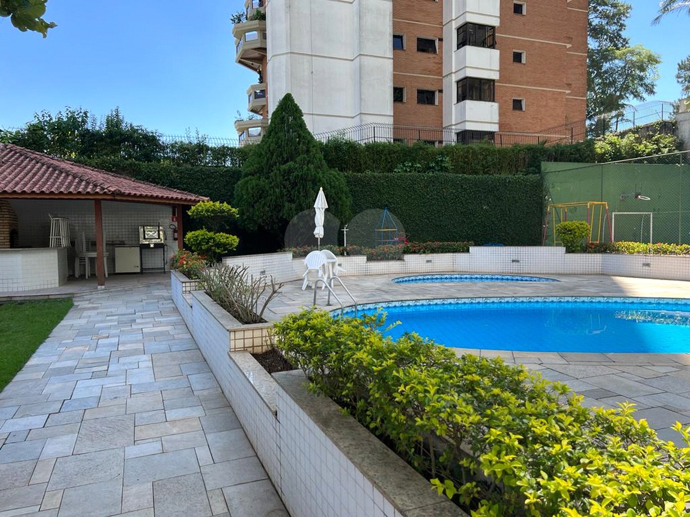 Apartamento à venda com 3 quartos, sendo 1 suíte, em Jardim França, São Paulo, SP