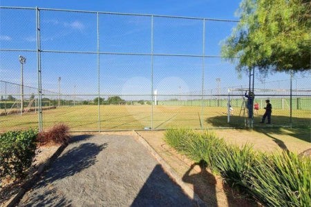 Casa à venda com 3 suítes no condomínio Reserva Real, Paulínia - SP