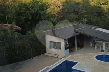 Chácara à venda com 3 quartos, sendo 2 suítes, em Santa Cândida, Vinhedo, SP