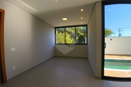 Casa à venda com 3 suítes no condomínio Terras de São Francisco, Sorocaba - SP
