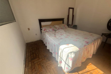 Casa Térrea à venda com 3 quartos em Campos Elíseos, Ribeirão Preto, SP