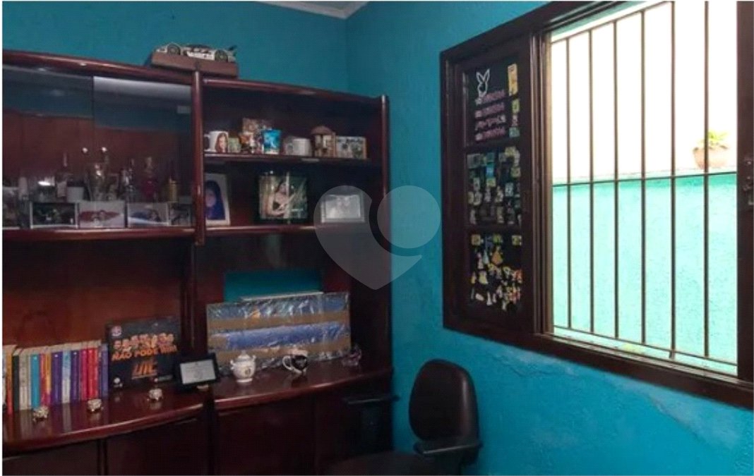 Casa Térrea à venda com 4 quartos, sendo 1 suíte,  em Vila Mazzei, São Paulo, SP