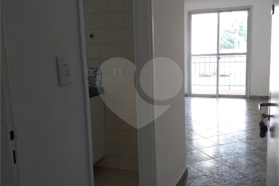 Apartamento à venda com 3 quartos em Vila Guilherme, São Paulo, SP