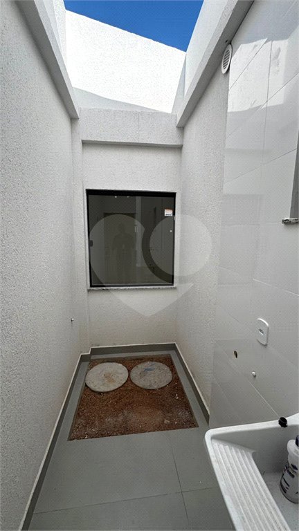 Casa à venda com 2 quartos, sendo 1 suíte, no condomínio Parque Guará, Rio de Janeiro - RJ
