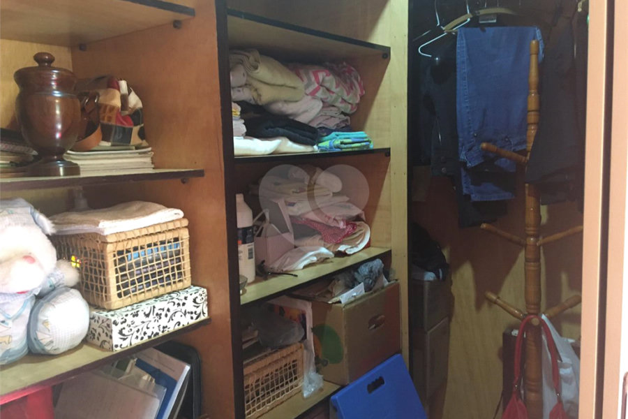 Casa à venda com 3 quartos, sendo 1 suíte, no condomínio Morada de Itapuã, São Paulo - SP