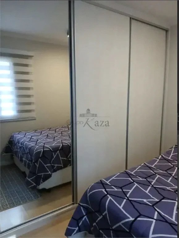 Casa de Vila à venda com 2 suítes no condomínio Parque Ipê Vermelho, Sorocaba - SP