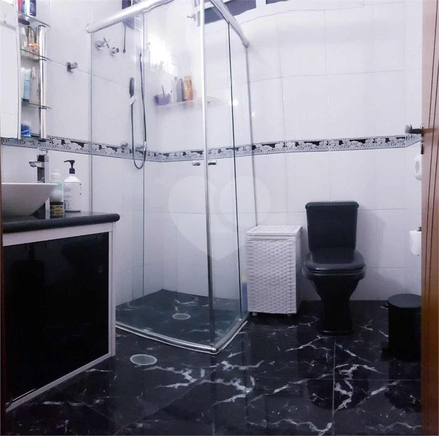 Sobrado à venda com 3 quartos, sendo 1 suíte, em Limão, São Paulo, SP