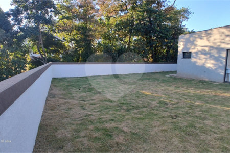 Casa à venda com 3 suítes no condomínio Reserva Ybyra, Atibaia - SP