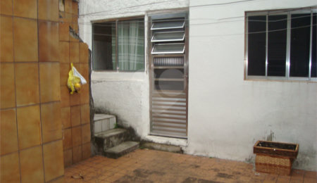 Sobrado à venda com 7 quartos, sendo 1 suíte,  em Santana, São Paulo, SP