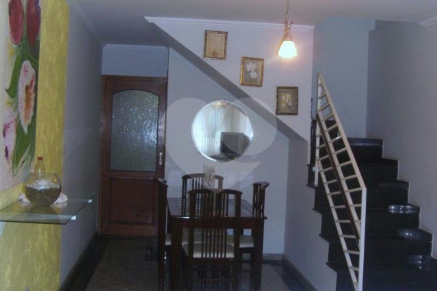 Sobrado à venda com 3 quartos, sendo 1 suíte, em Tremembé, São Paulo, SP