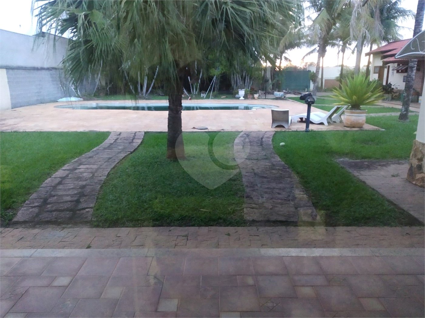 Casa à venda com 4 quartos, sendo 2 suítes,  no condomínio Acmti - Colinas do Mosteiro, Terras de Itaici e Recanto dos Pássaros, Indaiatuba - SP