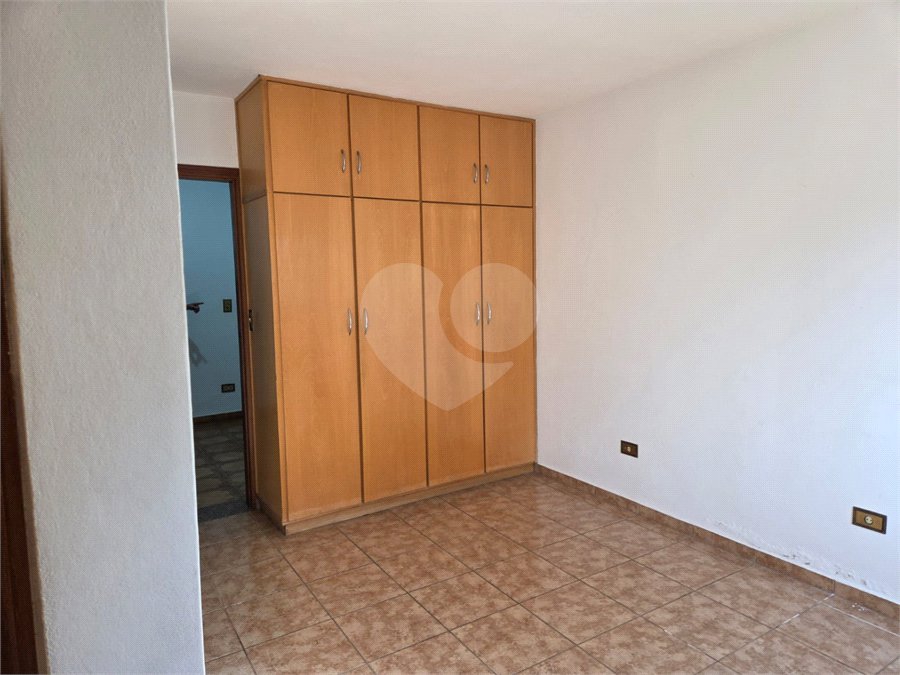 Casa à venda com 3 quartos, sendo 2 suítes, em Vila Helena, Atibaia, SP