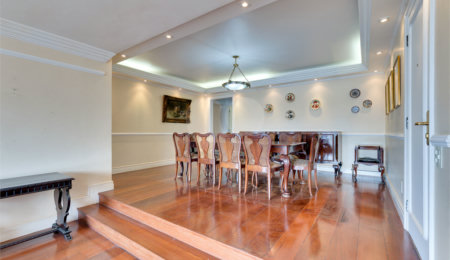 Apartamento à venda com 3 suítes em Real Parque, São Paulo, SP