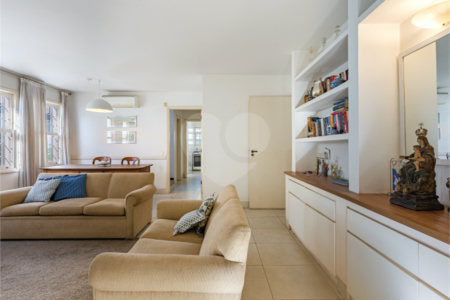 Casa à venda com 3 suítes em Alto de Pinheiros, São Paulo, SP