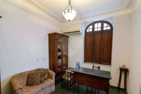 Casa à venda com 5 quartos, sendo 1 suíte,  em Tijuca, Rio de Janeiro, RJ