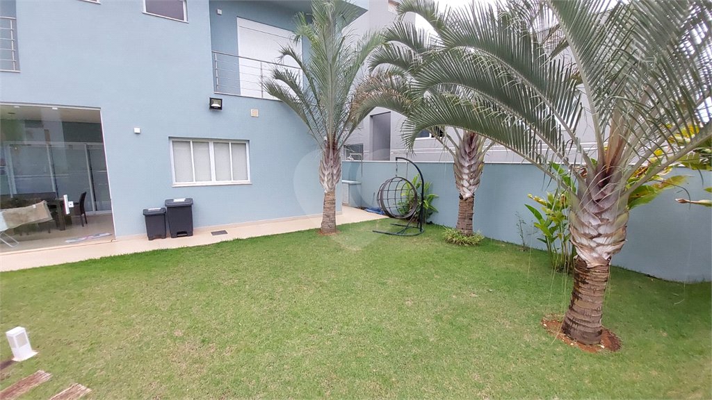 Casa à venda com 4 suítes no condomínio Figueira Garden, Atibaia - SP
