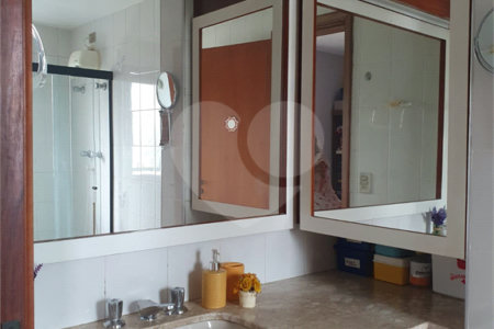 Apartamento à venda com 4 quartos, sendo 2 suítes,  no Centro, Jundiaí, SP