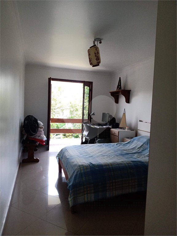 Casa de Vila à venda com 4 suítes em Guarapiranga, São Paulo, SP