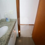 Casa à venda com 4 quartos, sendo 3 suítes, no condomínio Lícia de Alvarenga, Rio de Janeiro - RJ