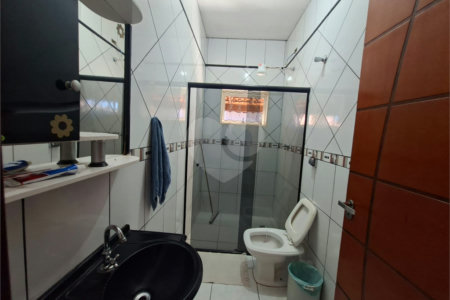 Casa à venda com 3 quartos, sendo 1 suíte,  em Tatetú, Alambari, SP